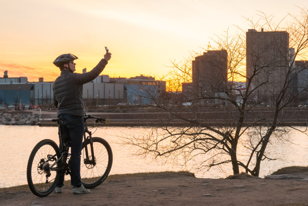 Win een set fietstassen of een handige stuurtas voor je e-bike