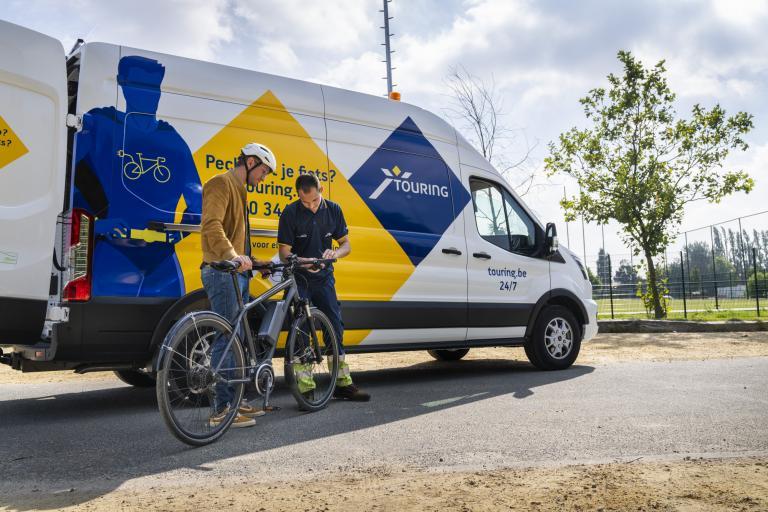 Fietspech onderweg? De wegenwachter komt eraan!